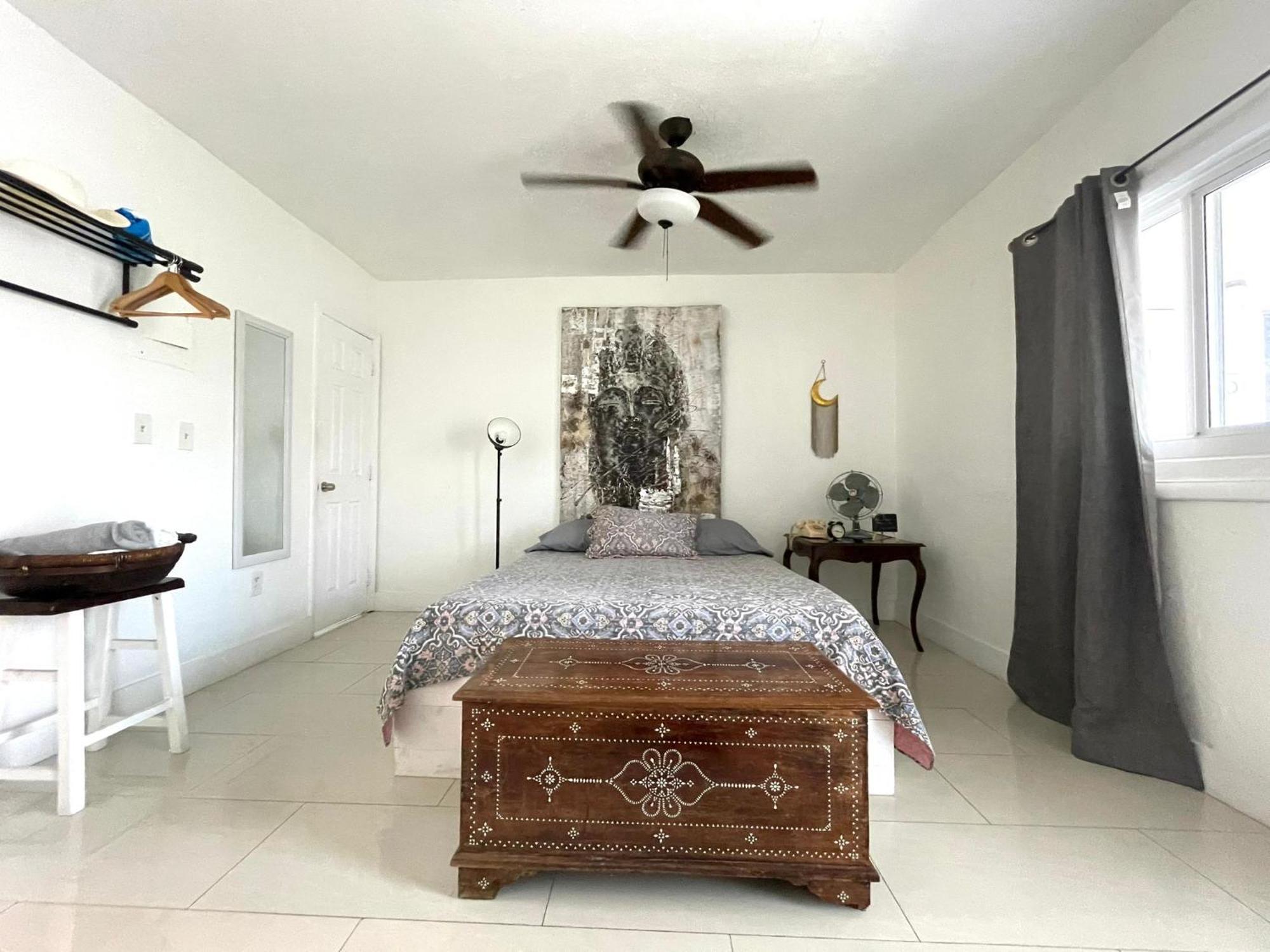 מיאמי Private Studio Blocks From Coconut Grove מראה חיצוני תמונה